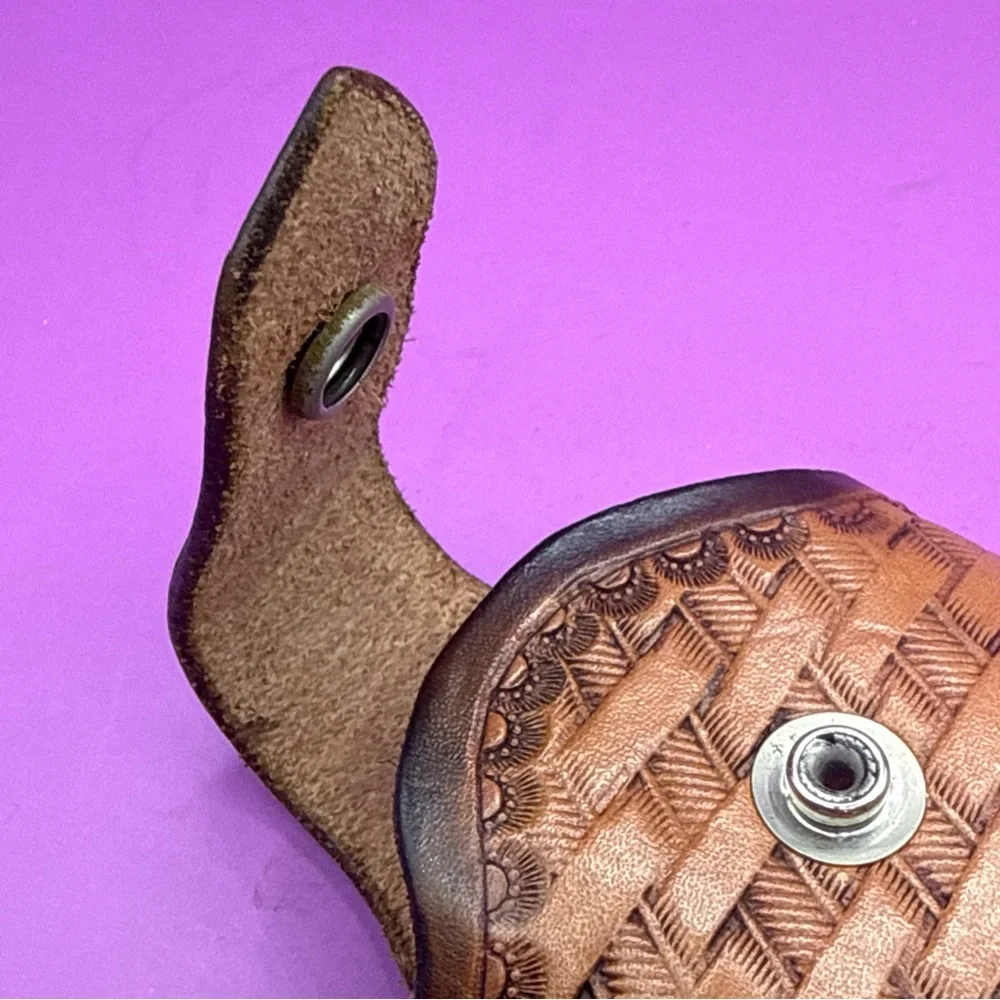 Leather Phone Sheath Holster Basket Weave Design Snap Closure Metal Belt Attach